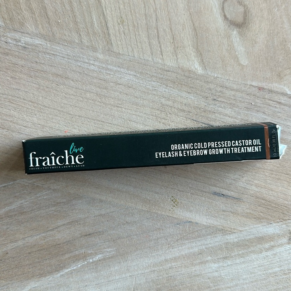 Live Fraiche Castor Oil Organic for Eyelashes Eyebrows Hair Growth Treatment